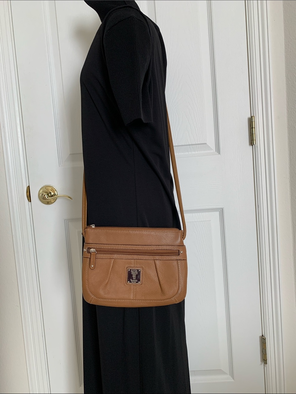 Tignanello Pebbled Leather Crossbody Shoulder Purse